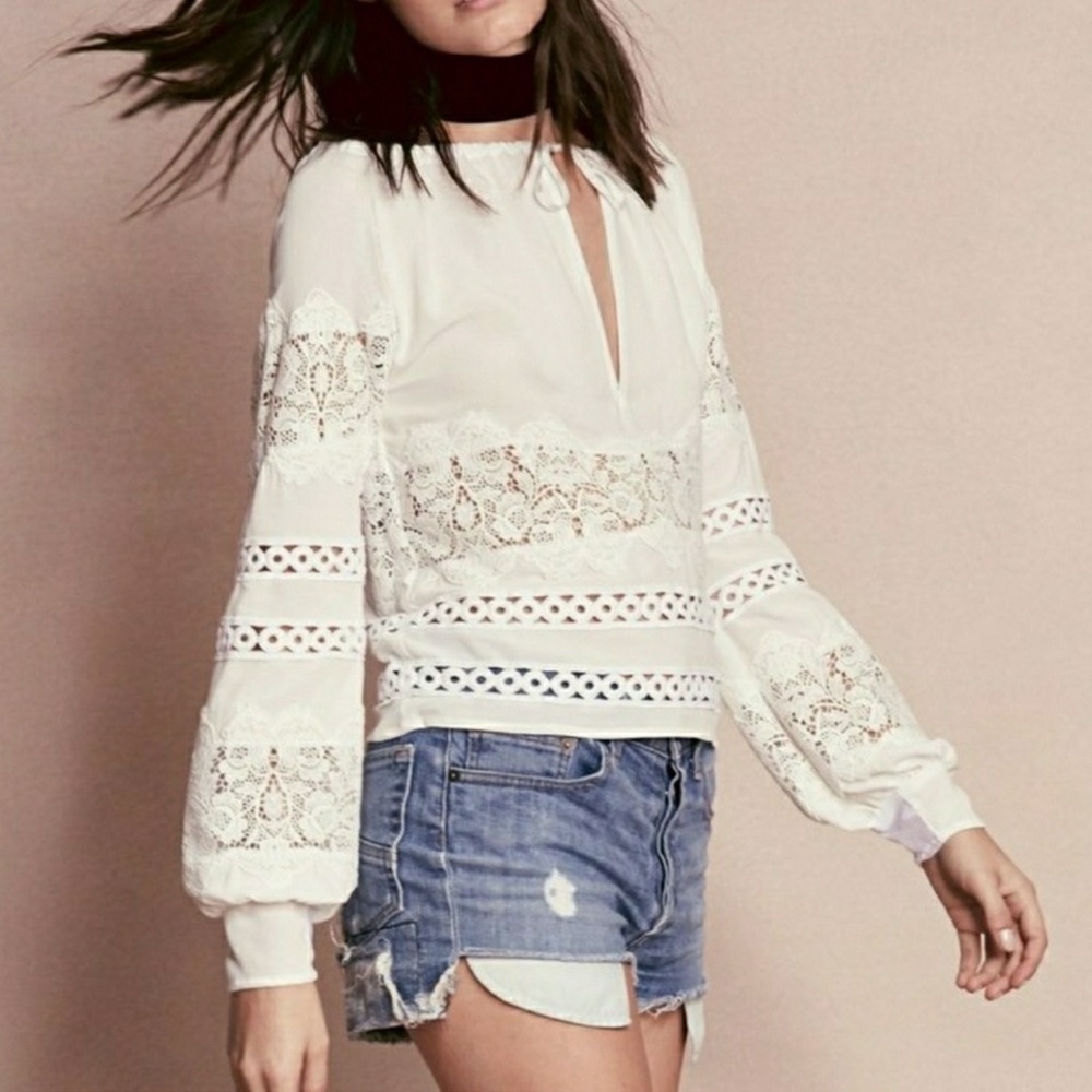 NWT For Love and Lemons Hayley Ivory Eyelet Lace Boho Top Blouse Sz S - Picture 3 of 15